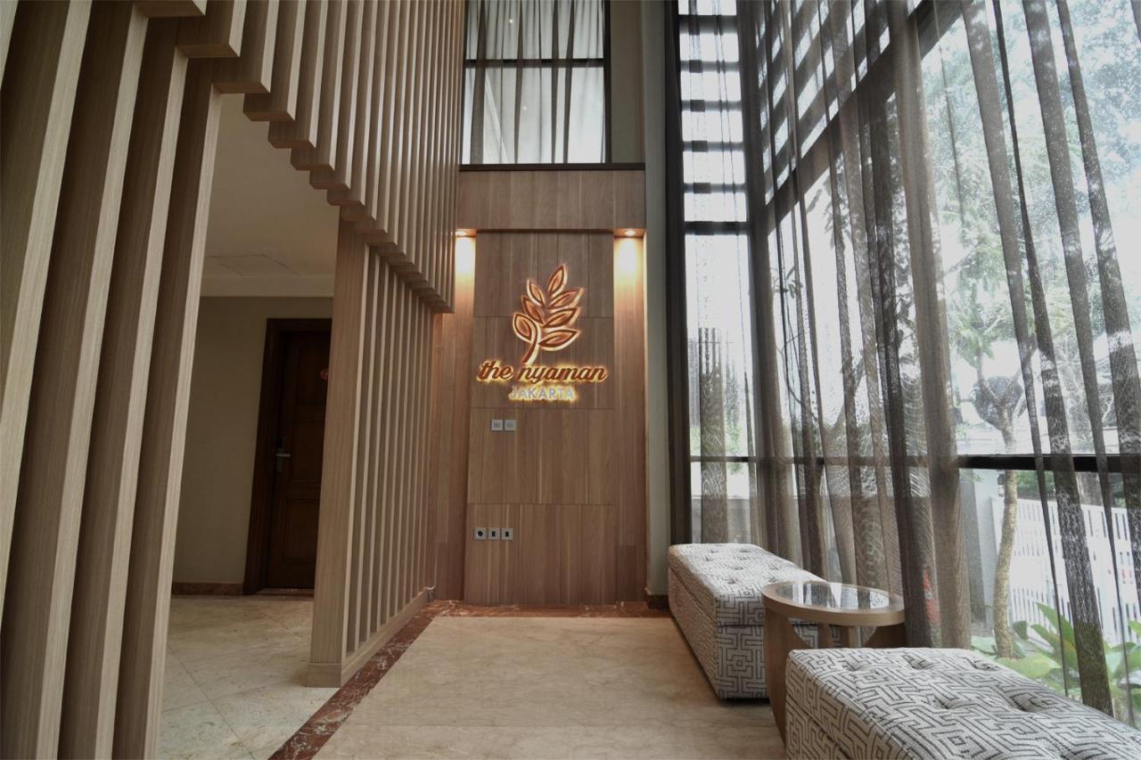 The Nyaman Motel Jakarta Bagian luar foto